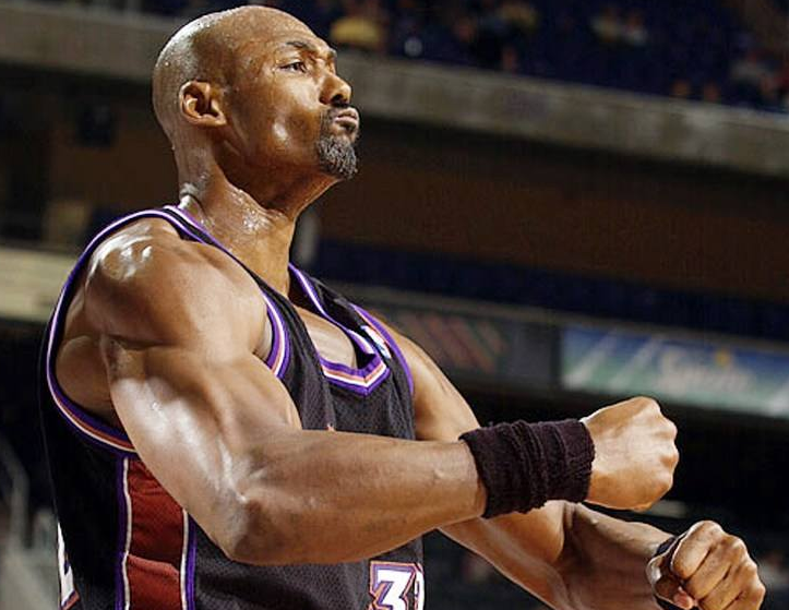 赛季回顾里 赛季回顾里