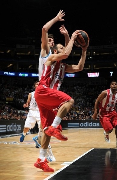 锋线的换防 锋线的换防