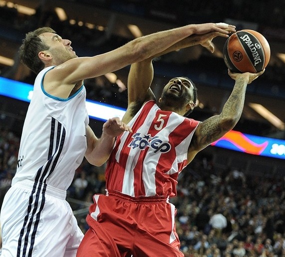 里少见地把 里少见地把